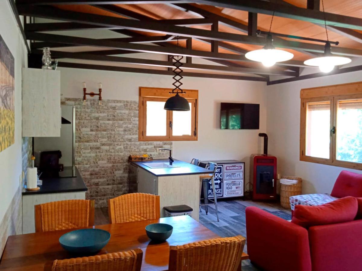El Vagon De Baides Guest House ภายนอก รูปภาพ